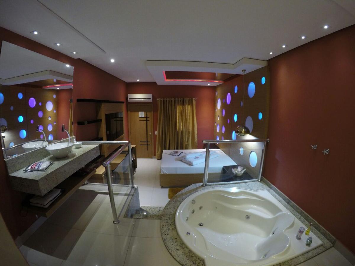 Happy Night (Adults Only) Hotel Cotia  Exterior photo